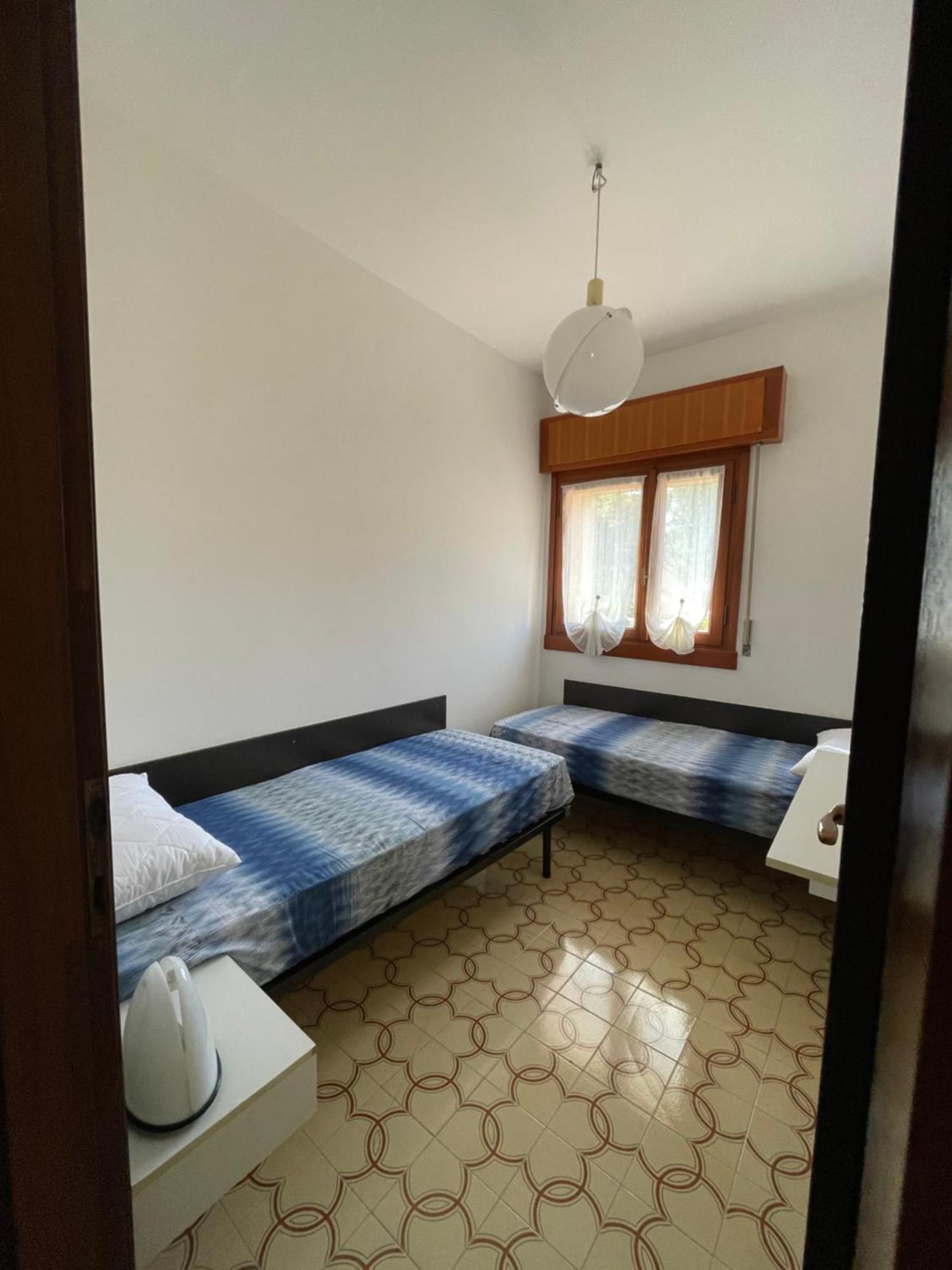 Nico'S Apartment Peschiera del Garda Habitación foto